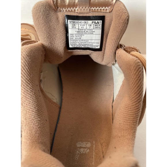 Fila Disruptor II Premium Rose Gold Chunky Trainers US 9.5 UK 7 5FM00040-063 - Picture 3 of 14